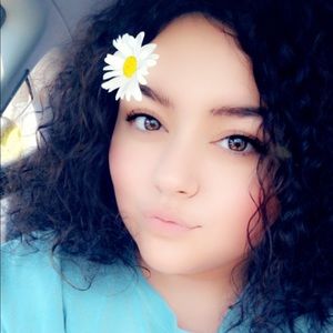 Meet your Posher, Chasity